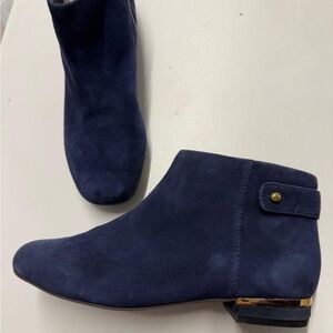 Seychelles Fauna Ankle Bootie